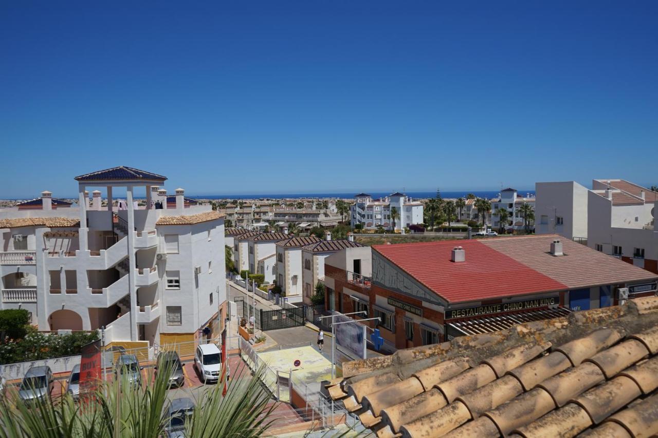 Villamartin Plaza Golf Apt, Super Spot Apartment *